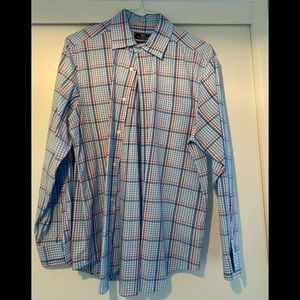 Vineyard Vine’s Men’s Classic Fit Murray Button Down Size Medium